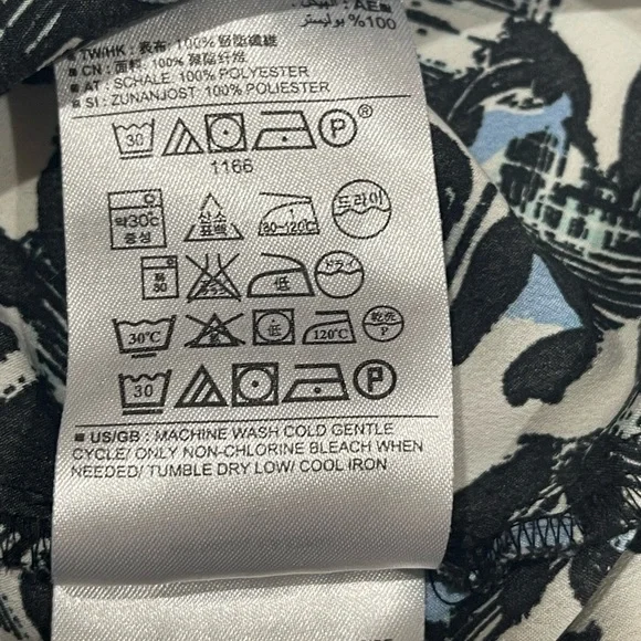 Banana Republic Sleeveless Print Top Size S - Picture 9 of 9